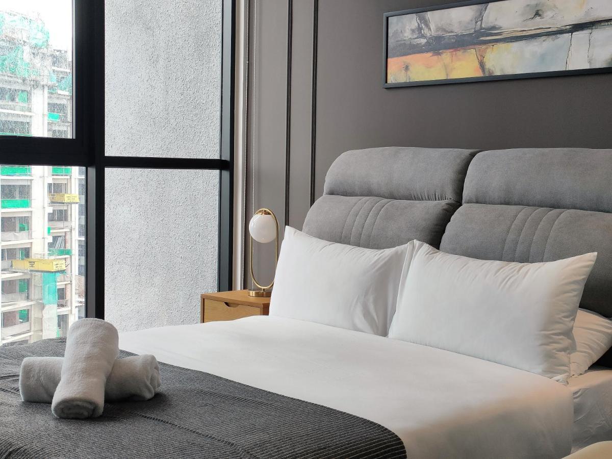 Scarletz Suites, Luxury Suites Klcc By Birdy Stay Kuala Lumpur Bagian luar foto