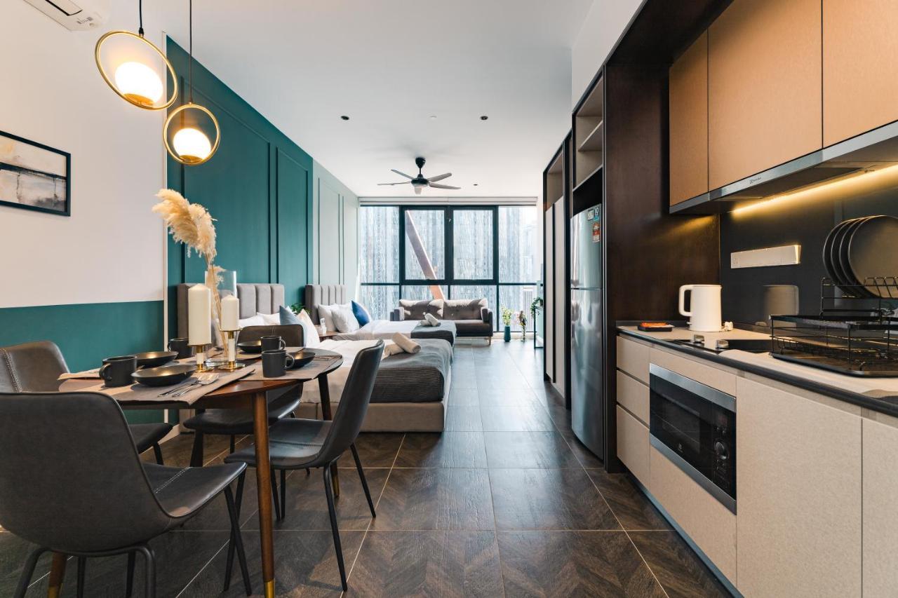 Scarletz Suites, Luxury Suites Klcc By Birdy Stay Kuala Lumpur Bagian luar foto